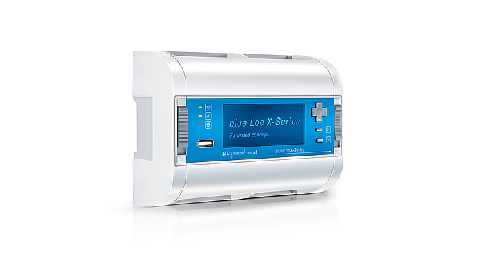 perspective view of the data logger and controller blue’Log X-Series